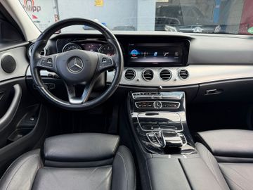 Mercedes E 250 - 7