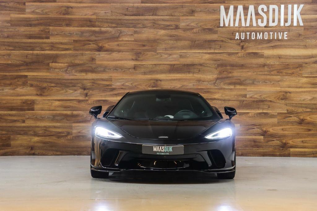McLaren GT