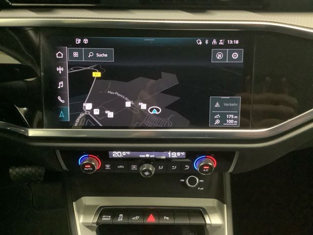 Q3 S line 45 TFSI e S tronic,Kamera,Navi Plus,Vi