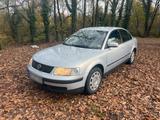 Volkswagen Passat 1.9 tdi TUV 4/2027 1500 euro - Volkswagen Passat aus 1999: TDI