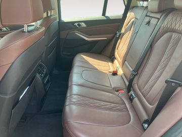 BMW X5 - 11