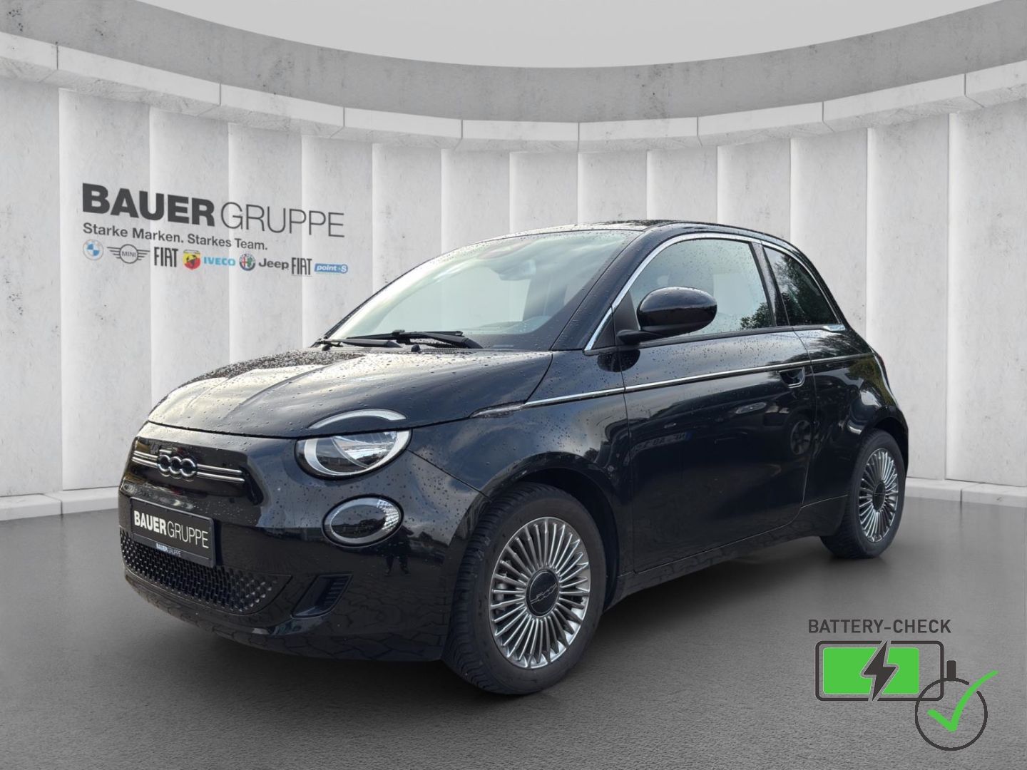 Fiat 500e Basis Navi Apple CarPlay Android Auto Klima