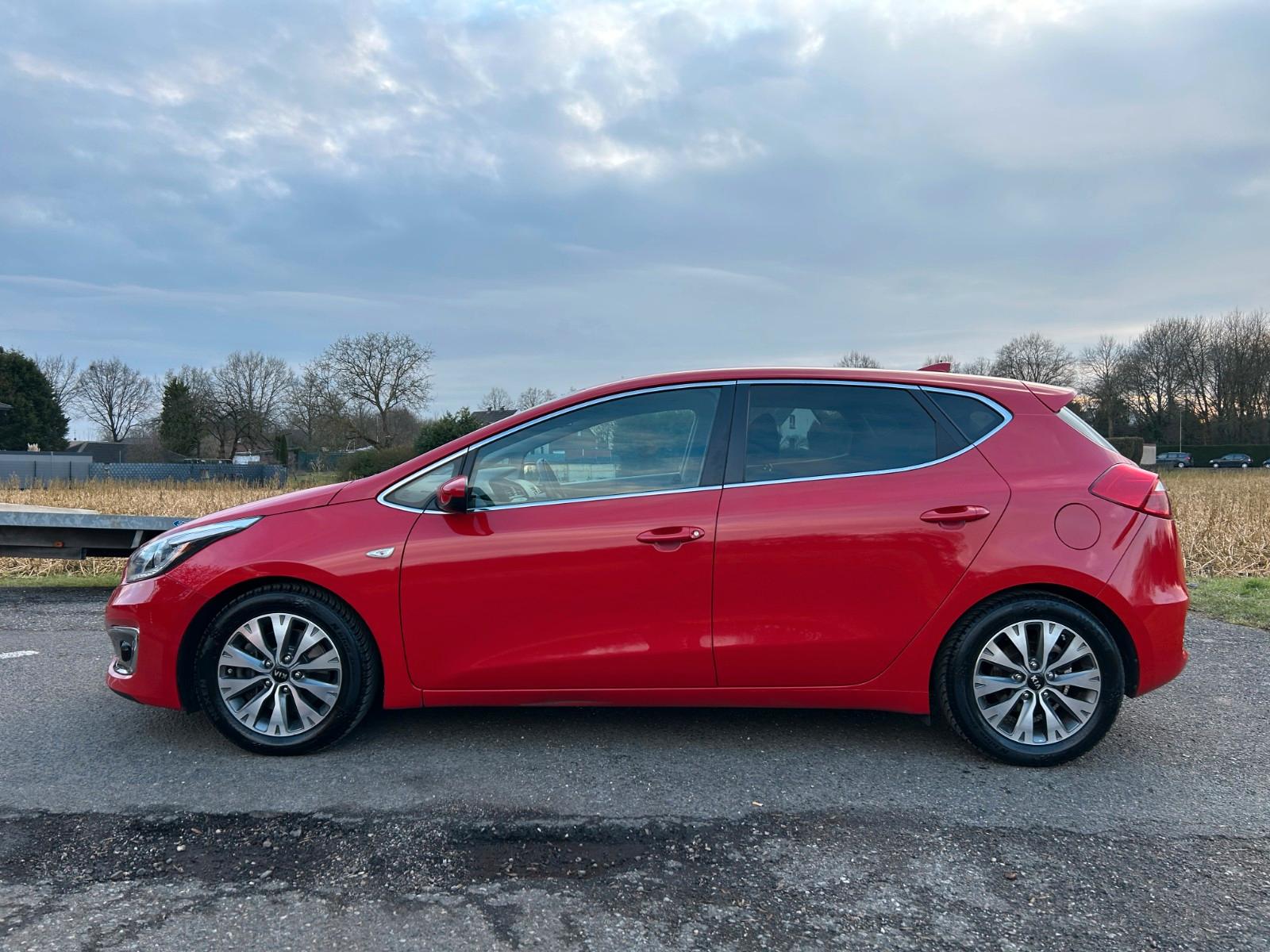 Kia Ceed 1.4 DreamTeam Winter Paket Navi Klimaauto.