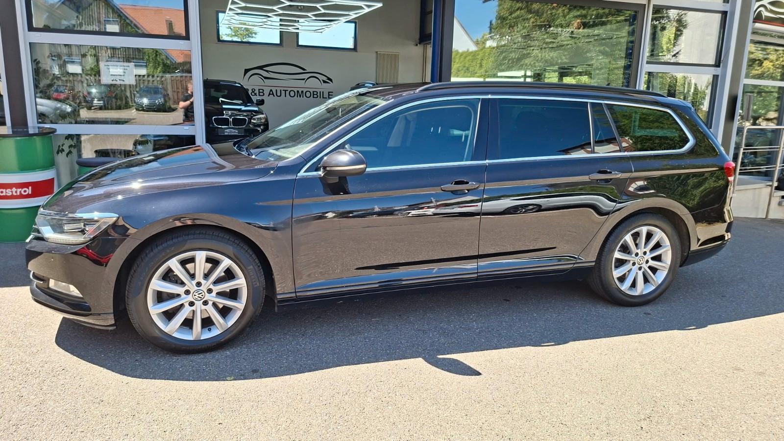 Volkswagen Passat Variant ALU, KLIMA, MASSAGESITZ, DSG