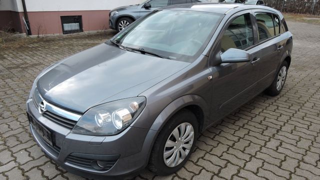 Opel Astra 1.6 Twinport / 5-türig / Klima