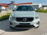 Volvo XC40 B3 DCT 163 PS,18Zoll;SHZ;PDC,AHK;Totwinkel. - Volvo Neuwagen