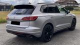 Volkswagen Touareg 3.0 V6 TDI 4MOTION R-Line - Volkswagen Touareg: V6 TDI R Line