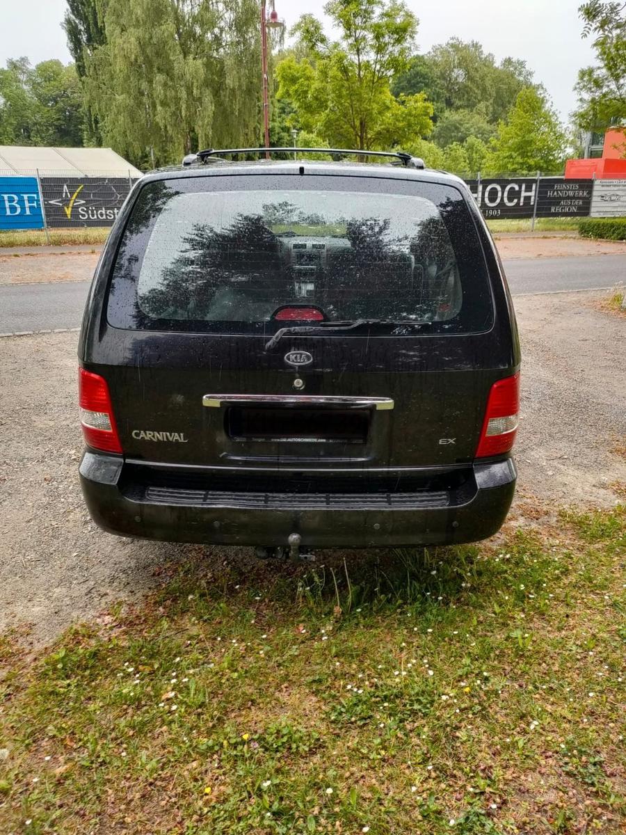 Kia Carnival 2006 — photo 7