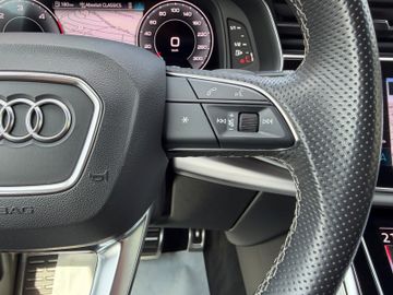 Audi Q7 - 11