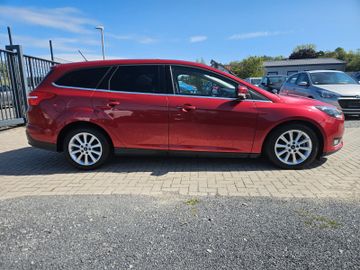 Ford Focus - 2