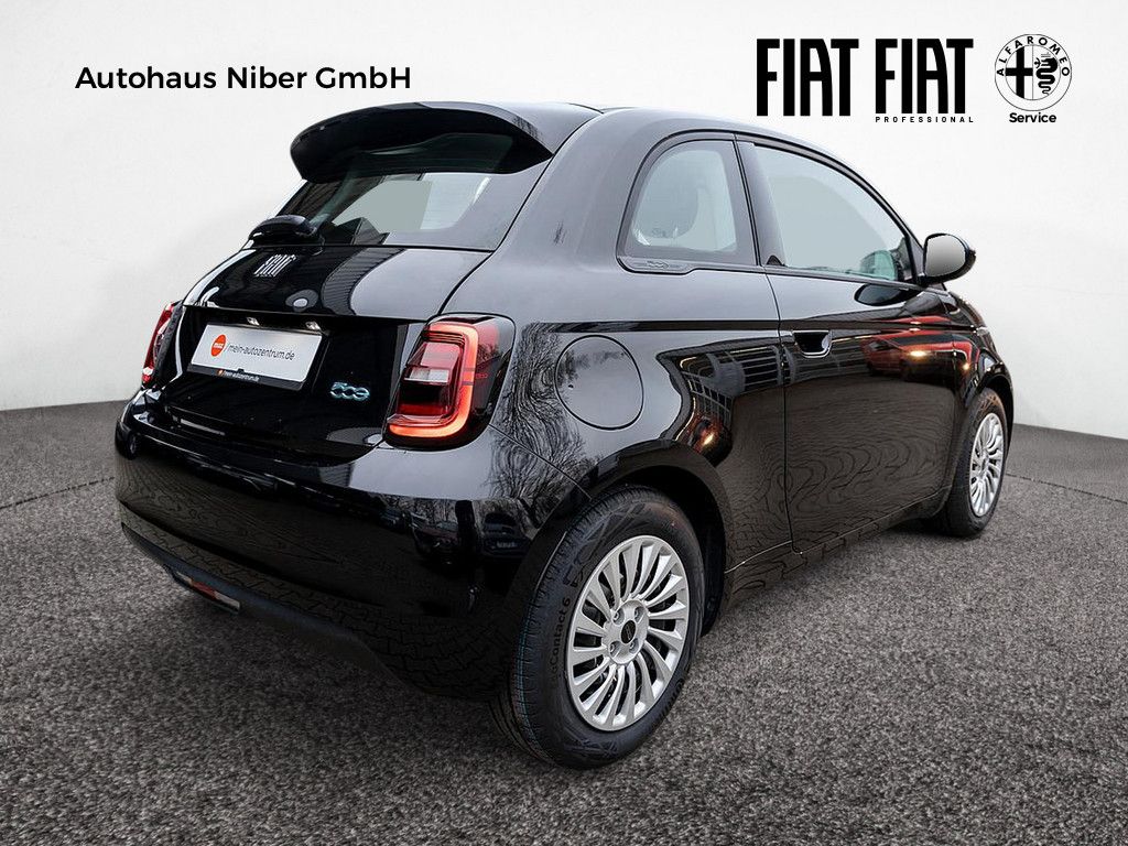 Fahrzeugabbildung Fiat 500e Action 23,8 kWh KLIMA LED TAGFAHRL. UVM