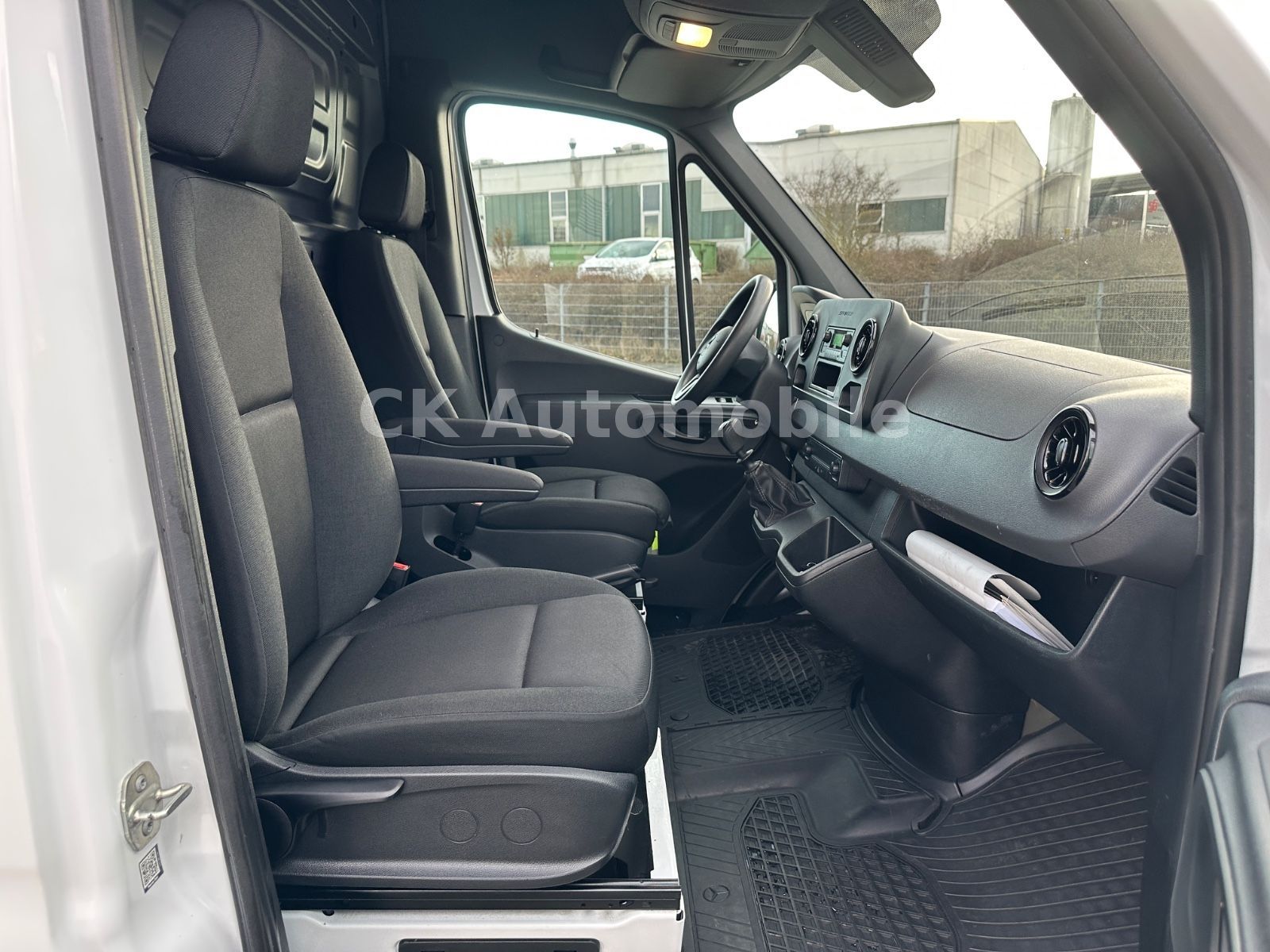 Fahrzeugabbildung Mercedes-Benz Sprinter III Kasten 315 CDI RWD Jumbo XXL H2/L5