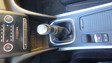 Renault Megane Grandtour LIMITED Deluxe TCe 140 PS AHK s