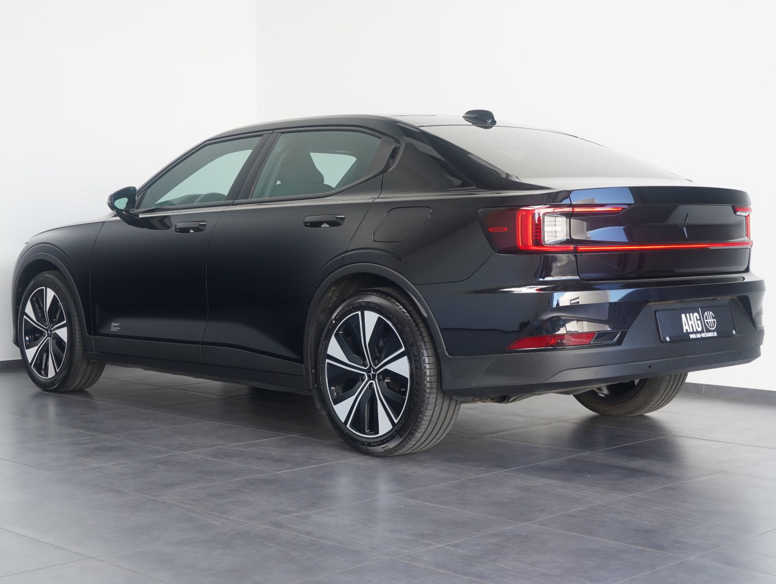 Fahrzeugabbildung Polestar 2 Standard Range Single PLUS-PAKET/PANO/AHK