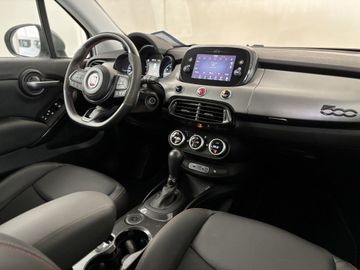 Fotografie des Fiat 500X 1.5 GSE Hybrid AT Sport LED Kamera
