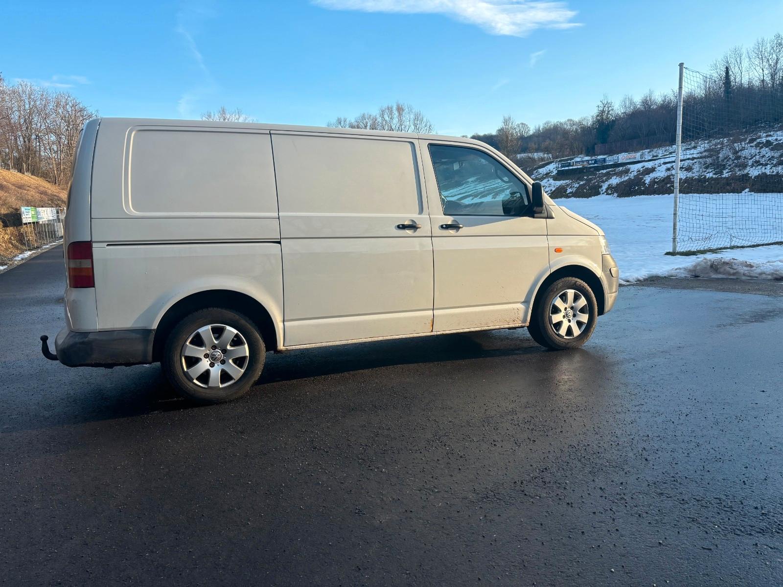 Volkswagen T5 Transporter Kastem