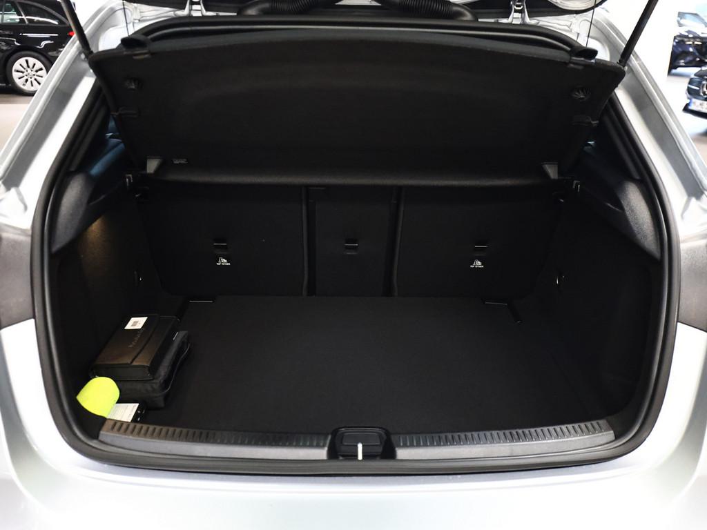 Mercedes-Benz A-Class AMG Special Edition AHK Distr. LED Navi Ka, миниатюра 25