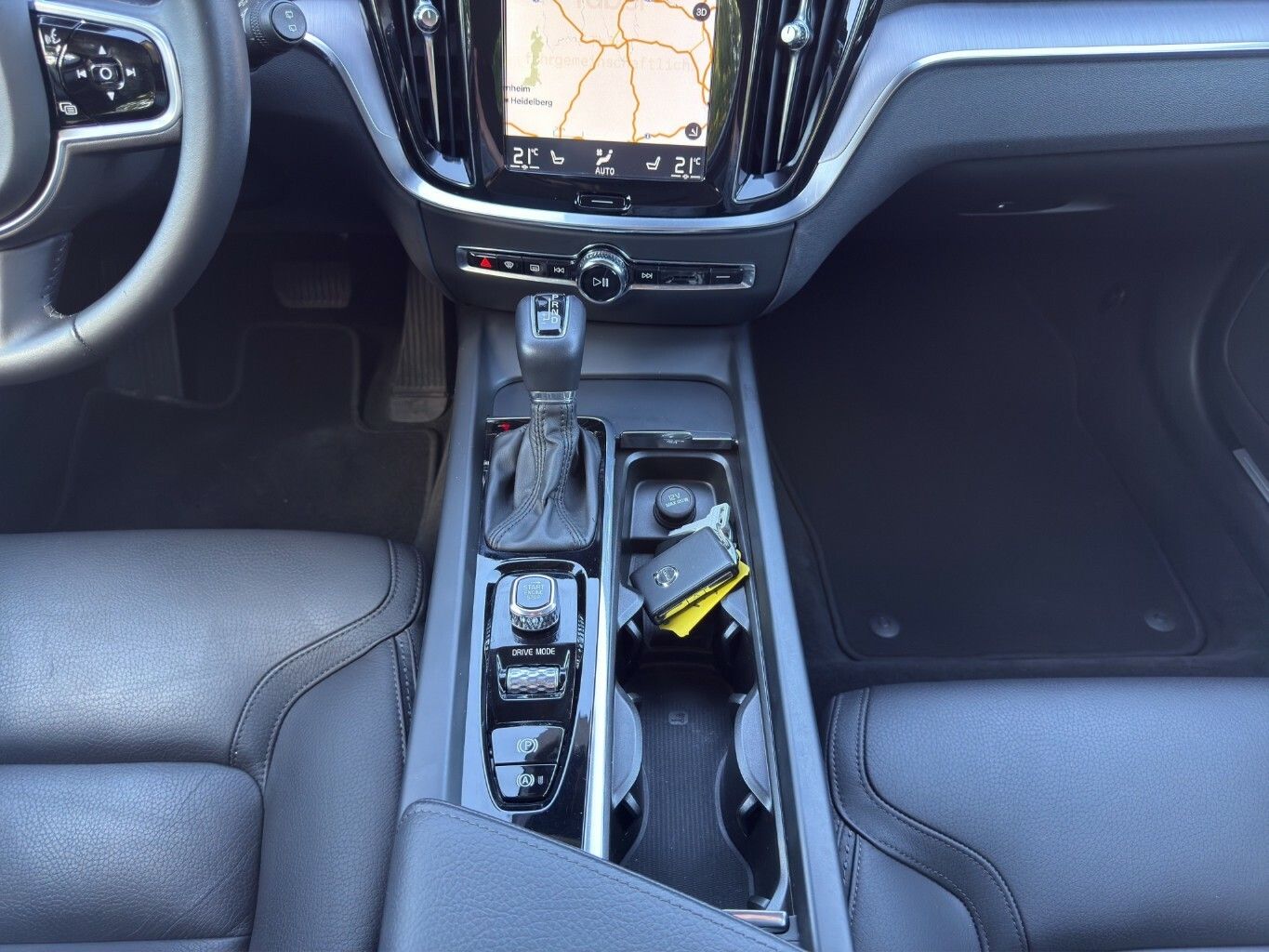 Volvo V60 Cross Country D4 Diesel AWD Pro foto 14