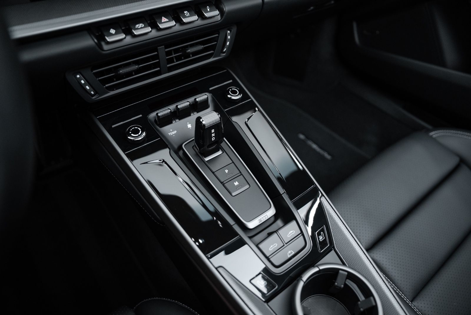 Fahrzeugabbildung Porsche 911 Carrera Cabriolet BOSE/360/SPORTABGAS.
