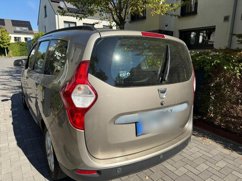 Dacia Lodgy