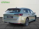 Skoda Superb Combi 1.5 TSI iV L&K LED Navi AHK Pano Kl - Skoda Superb aus 2025
