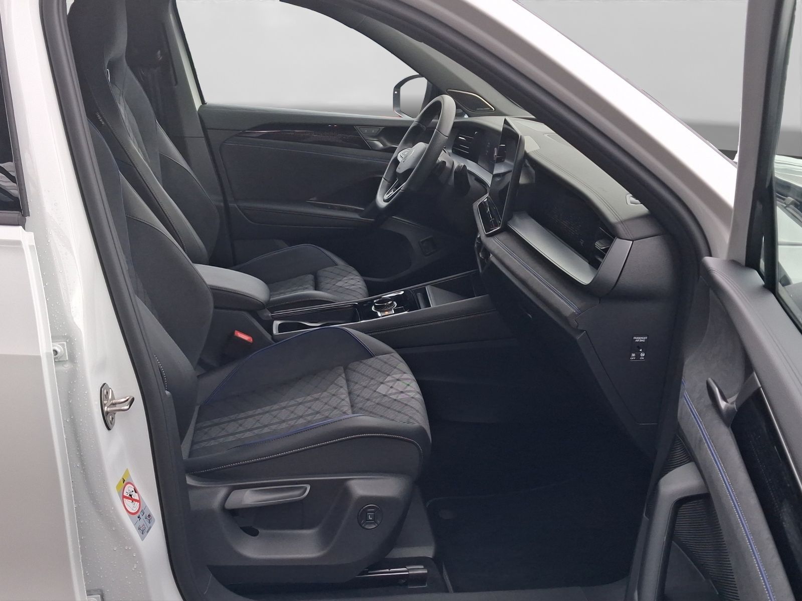Volkswagen Tayron eHybrid R-LINE BLACK LM20 MATRIX HuD foto 4