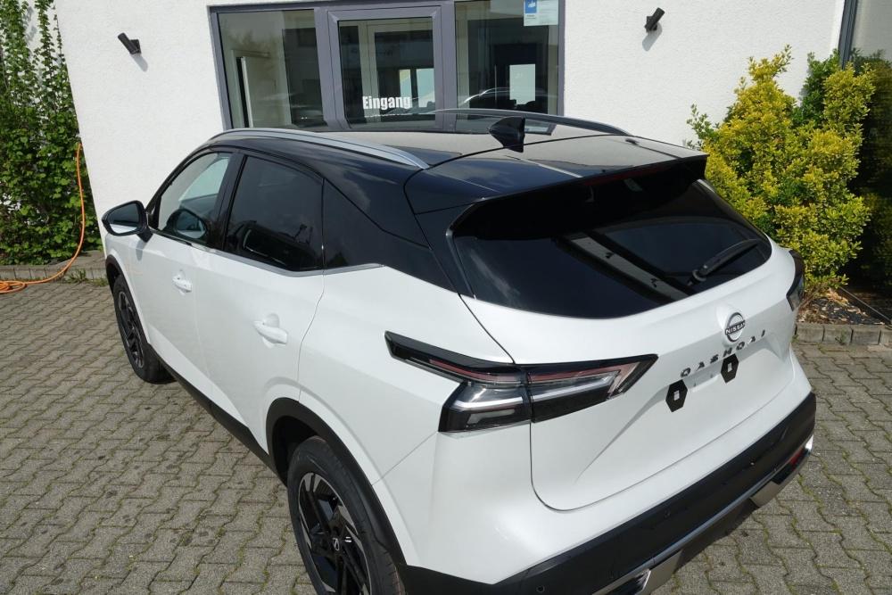 Nissan Qashqai N-Connecta 158PS Xtro WinterPaket SOFORT