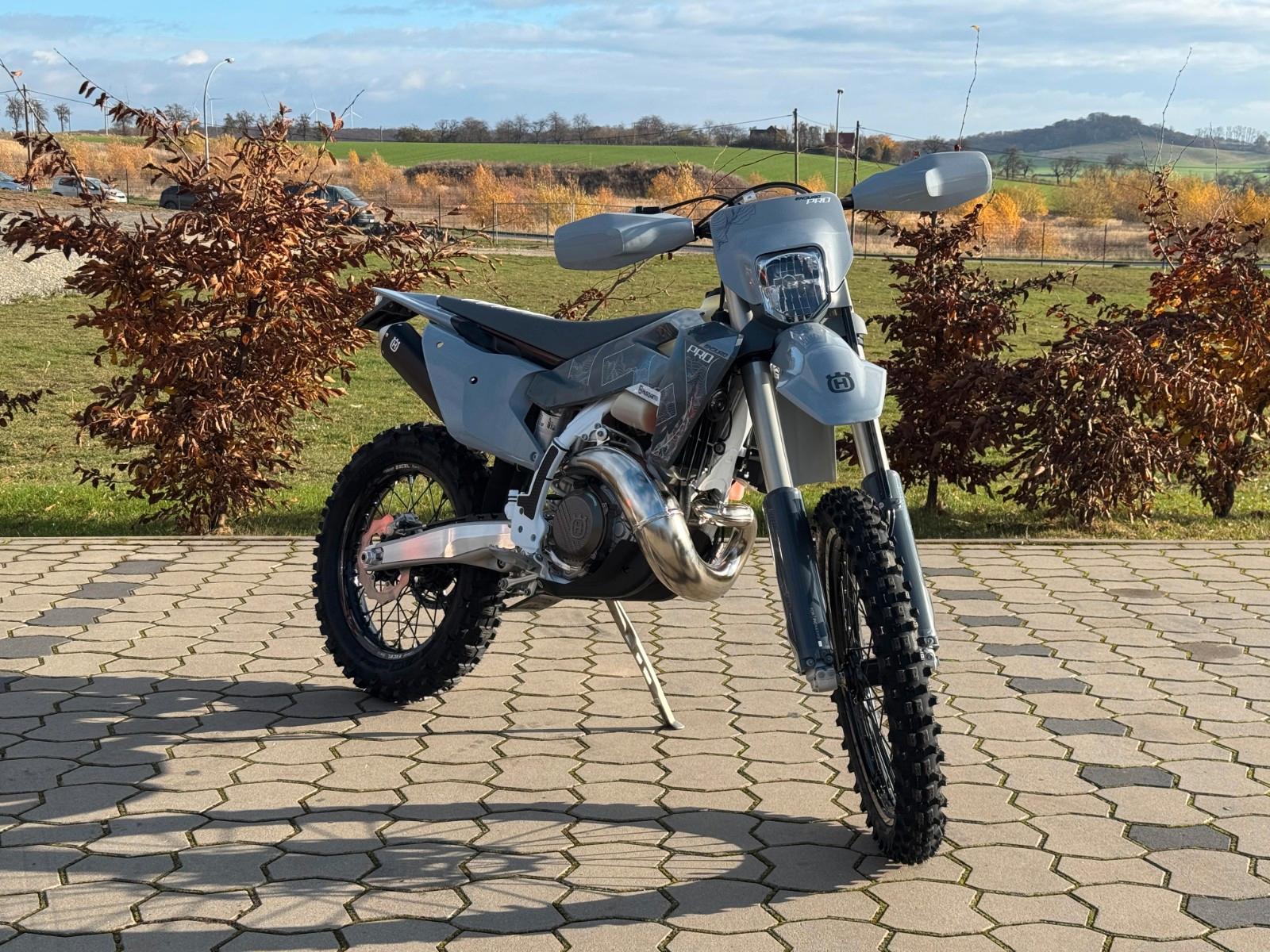 Husqvarna TE 300 PRO MY 26- No EXC - Lagernd - Finanz.