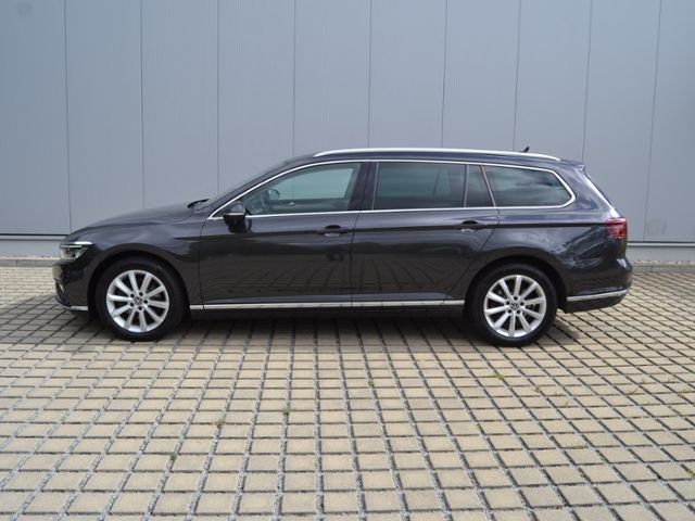 Passat Variant 2.0 TDI DSG Elegance AHK/MATRIX/N