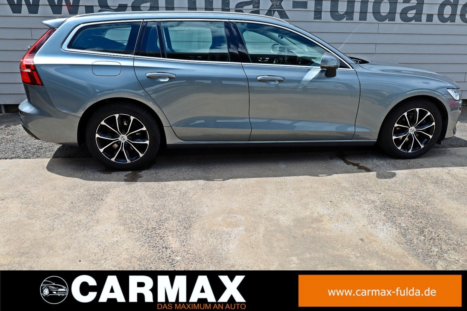 Fahrzeugabbildung Volvo V60 Momentum Pro Navi,LED,Kamera,SH,Tleder,AHK e