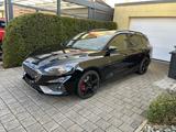 Ford Focus 2,3 EcoBoost ST Styling-Paket Turnier ... - Ford Focus: Styling