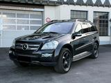Mercedes-Benz Mercedes GL 500 V8 / 7 SITZER/AHK/SCHIEBEDACH - Mercedes-Benz GL 500 von privat