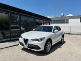 Alfa Romeo Stelvio 2,0 Super Q4*Lusso Paket*Leder*Navi*AHK* - Alfa Romeo: Weiß