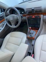Audi A4 1.9 TDI - - Audi A4 aus 2000: 1.9