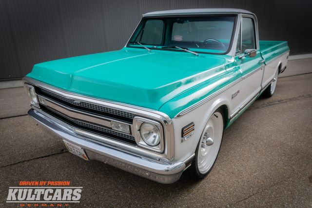 Chevrolet C10 6,5L V8 Vollrestauration - KULT CARS GERMANY