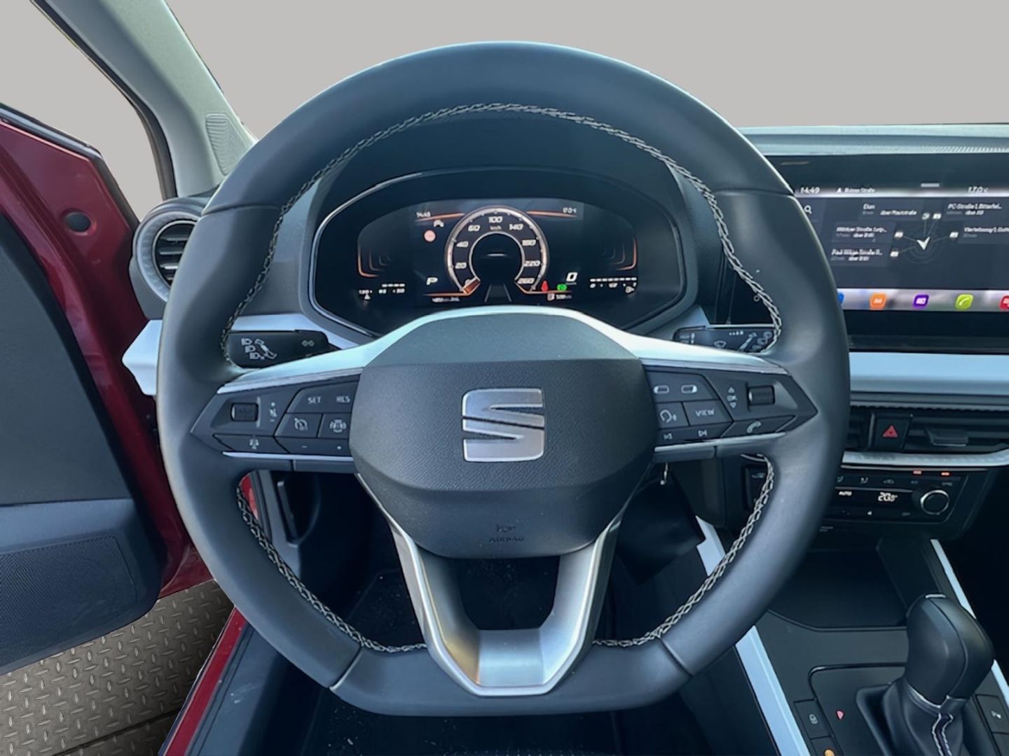 Fahrzeugabbildung SEAT Arona Navi Digitales Cockpit LED Sperrdiff. ACC