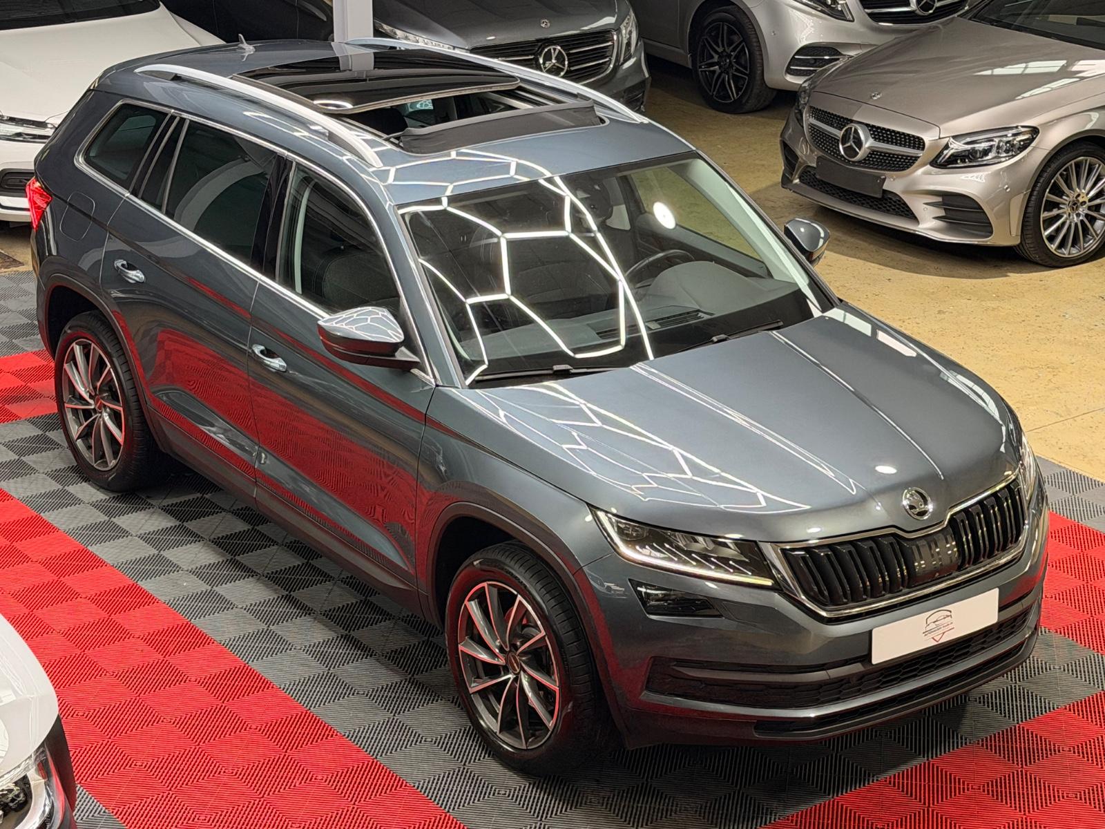 Skoda Kodiaq Style 4x4 Panorama 360° SHZ AHK LED ACC