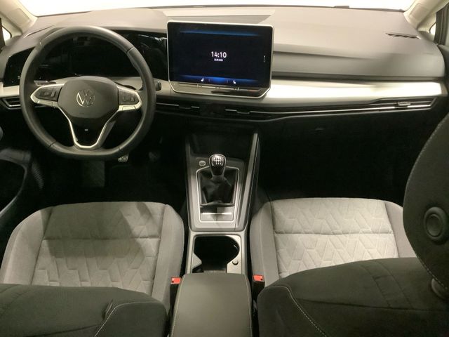 Golf Life 1,5 TSI 85 kW  AZV, Pano, ACC, LED, SH