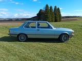 BMW 323i E21 - BMW 323: 323i E21