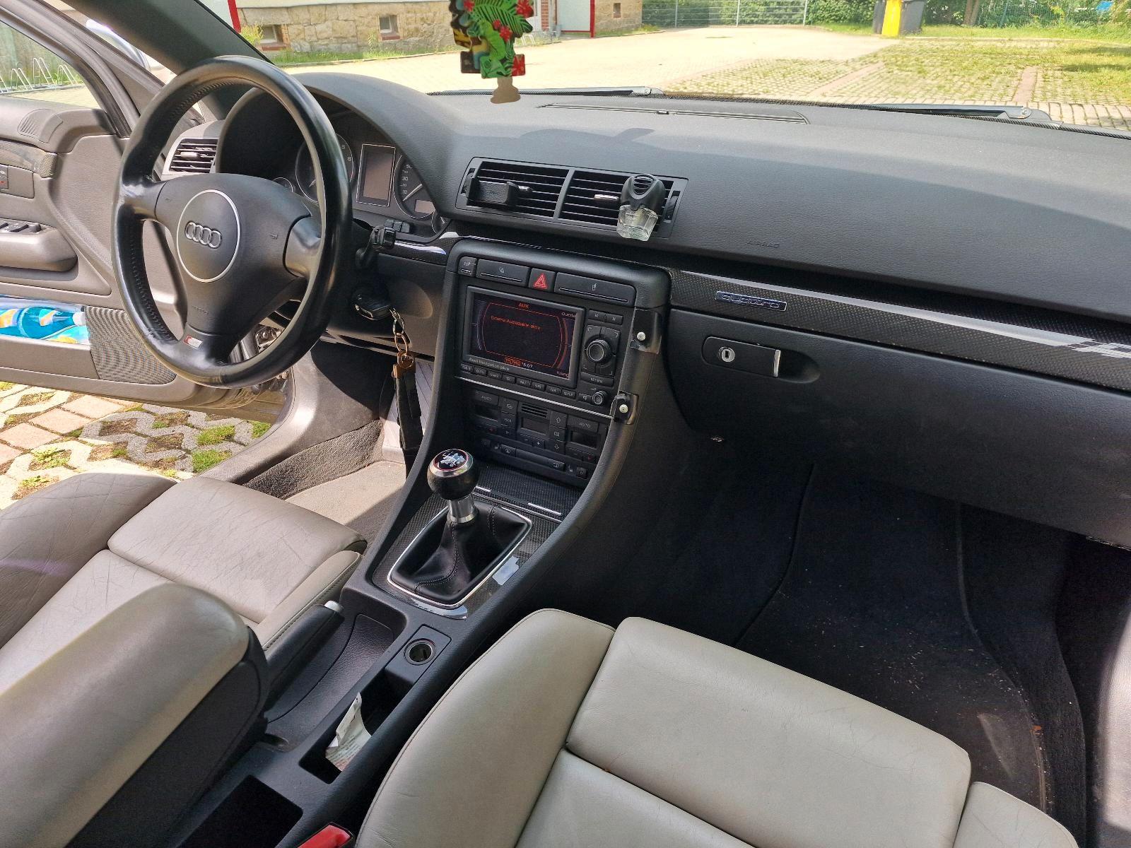 Audi S4 2004 — photo 14