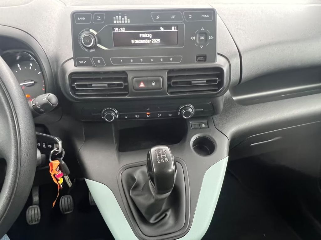 CITROEN Berlingo Live M KLIMA,ELF,BLUETHOOTH,AHK,USB CITROEN Berlingo Live M KLIMA,ELF,BLUETHOOTH,AHK,USB