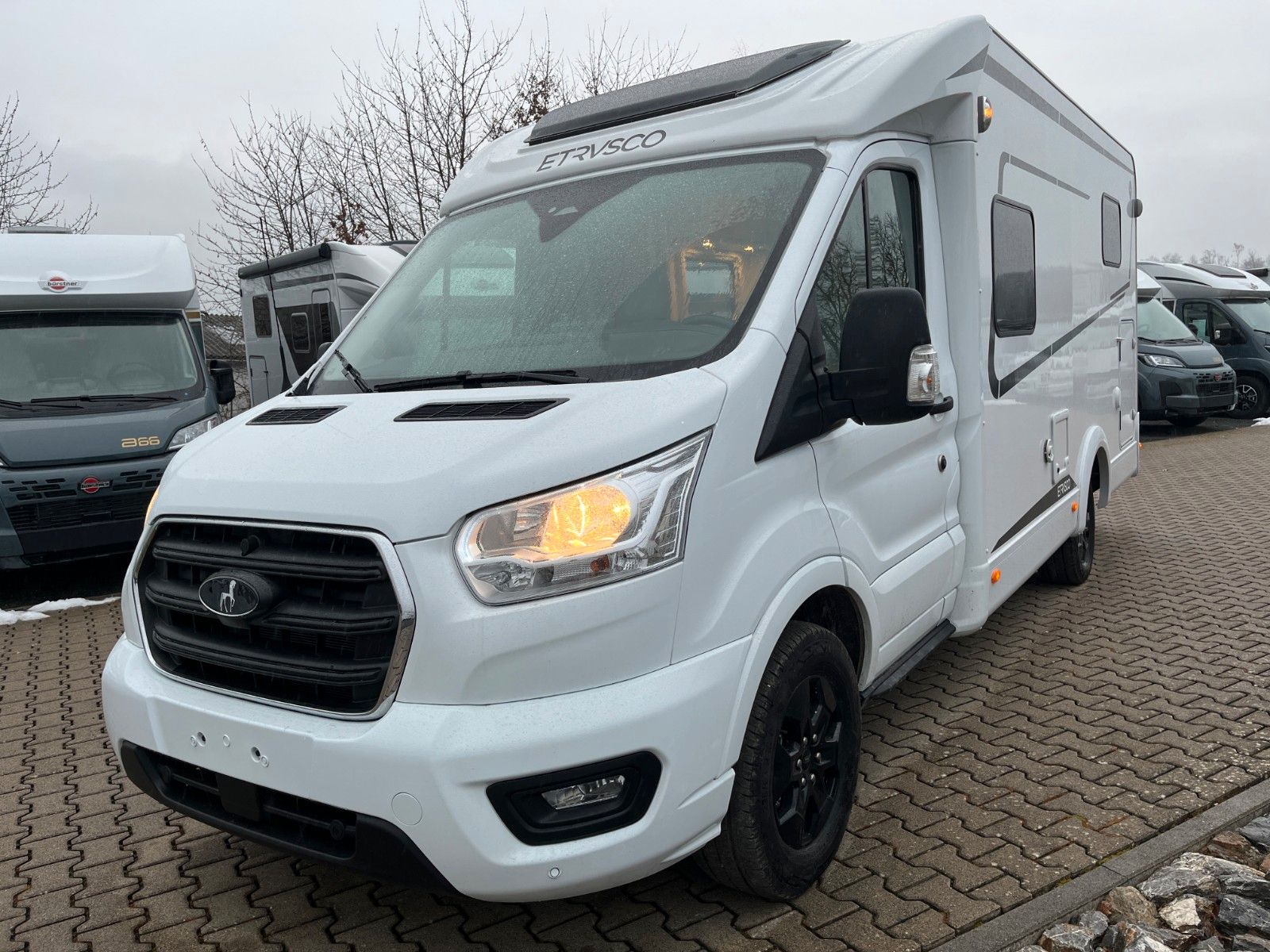 Fahrzeugabbildung Etrusco V 6.6 SF *165PS*Autom.*Complete Selection*Markis