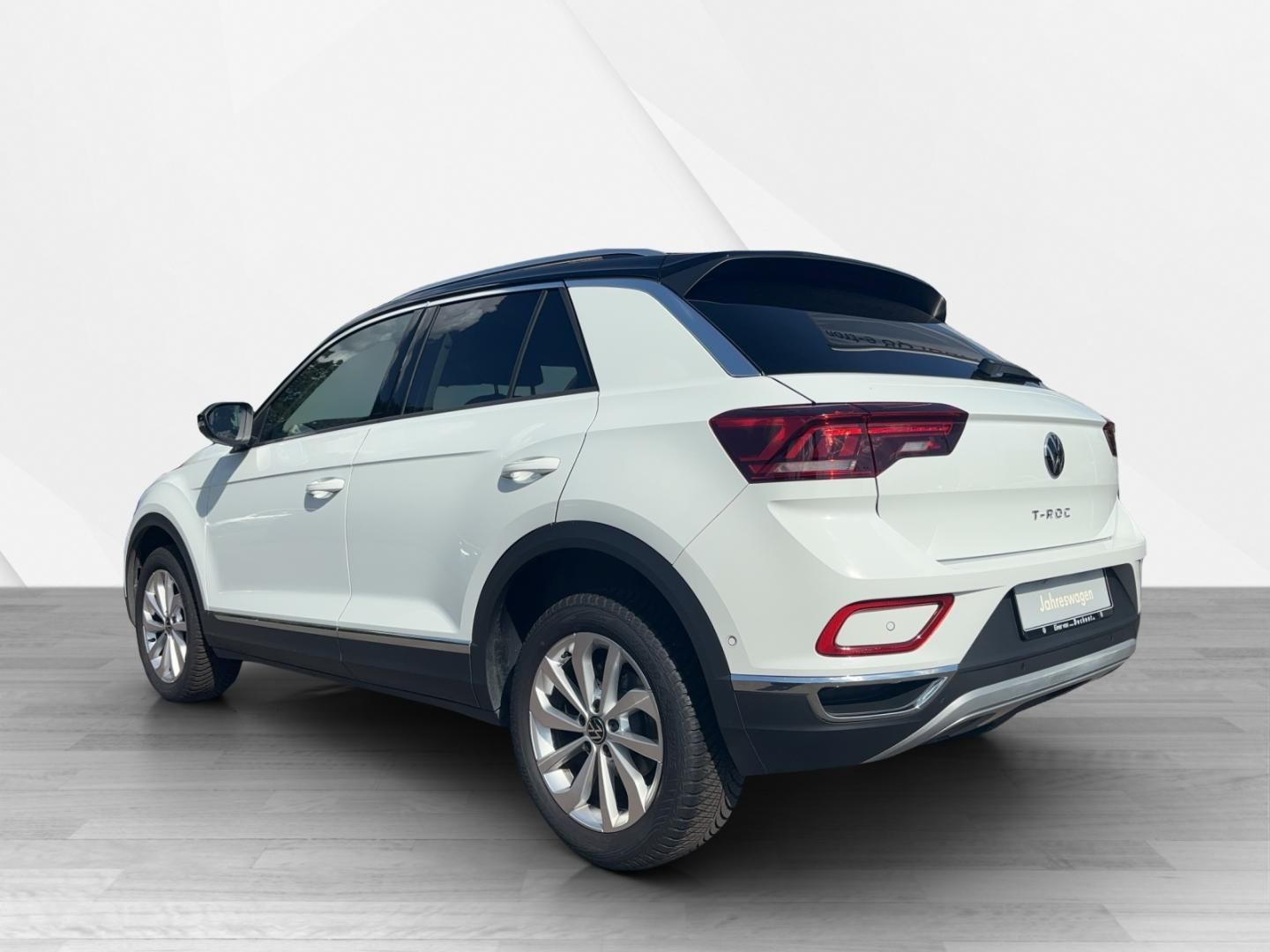 Fahrzeugabbildung Volkswagen T-ROC Style 1.5l TSI,DSG,AHK,Navi,Climatronic,Ap