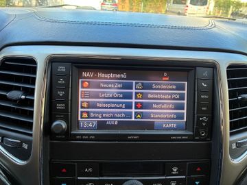 Jeep Grand Cherokee - 9