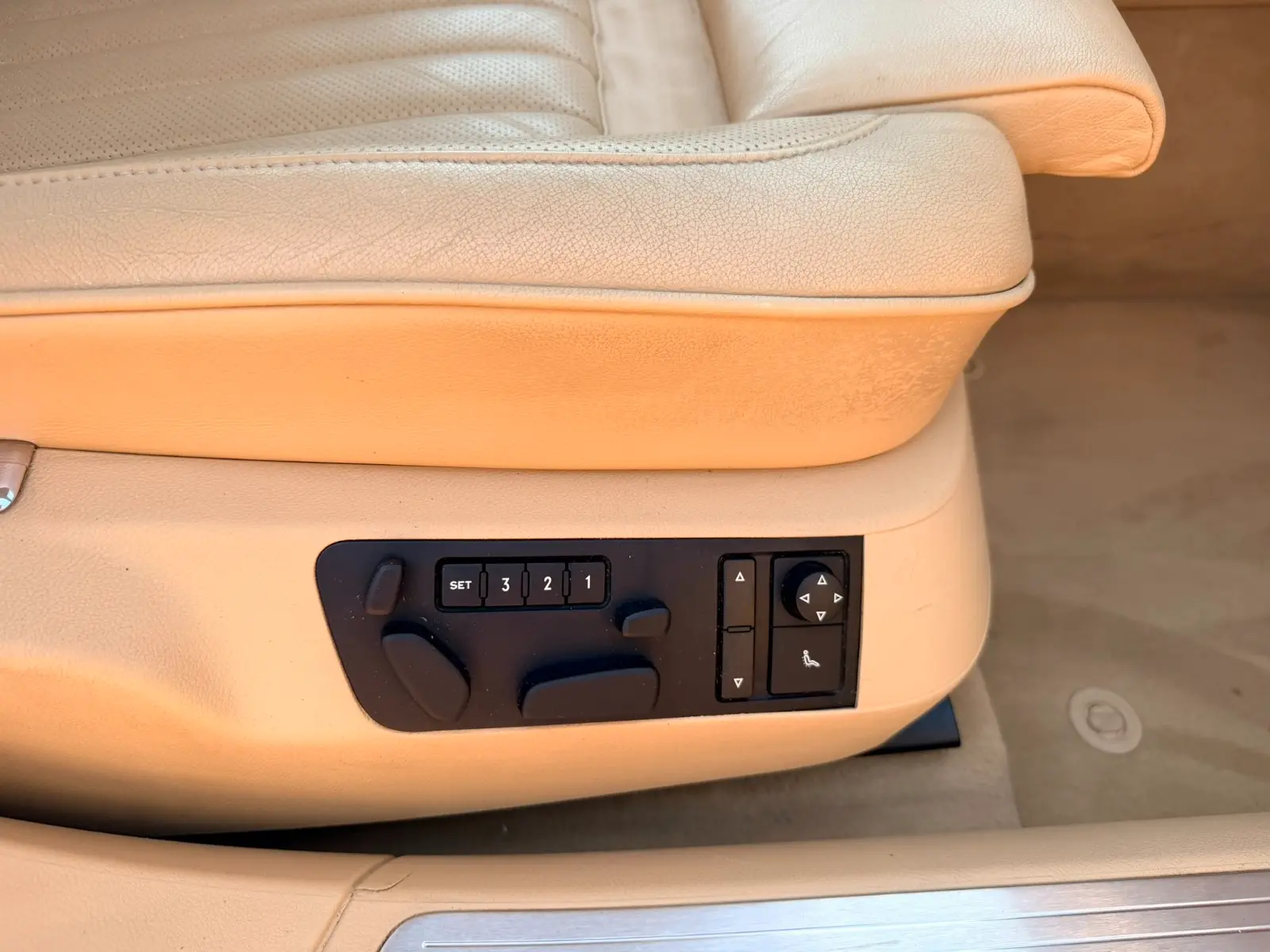 Volkswagen Phaeton V8 4Motion Massage NAVI TMP S-Heft MEMOR