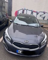 Kia cee'd Kombi 1,6CRDI Tüv 03/27 - Kia aus 2014 mit Diesel-Antrieb: Kombi, Cee D
