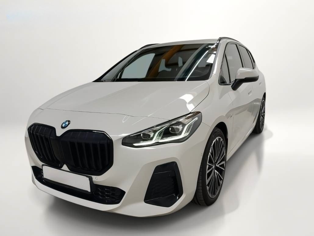 BMW 218i Active Tourer M Sport PANO AHK HUD h/k MMRY