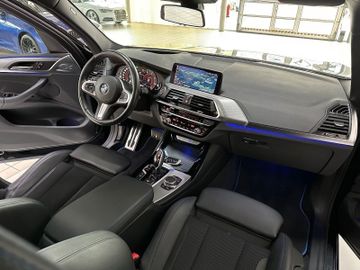 Fahrzeugabbildung BMW X3 xD30d M SPORT Panorama AHK Kamera HUD Alarm