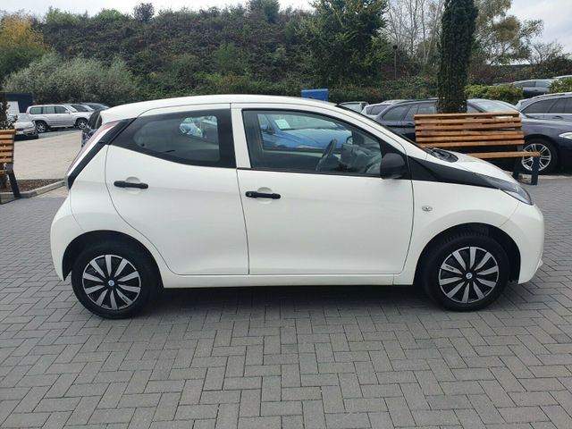 Toyota Aygo  x