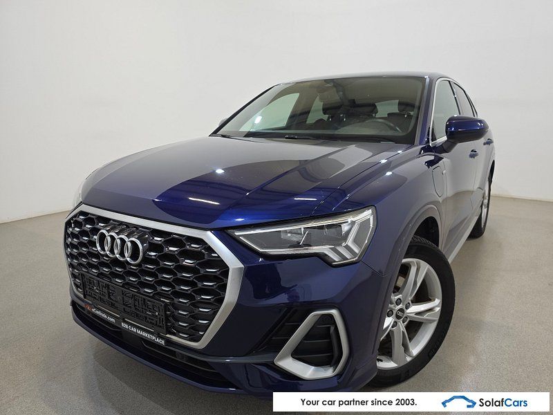 AUDI Q3 Sportback 1.4 45 TFSIe S-Line Aut. LED-Matri